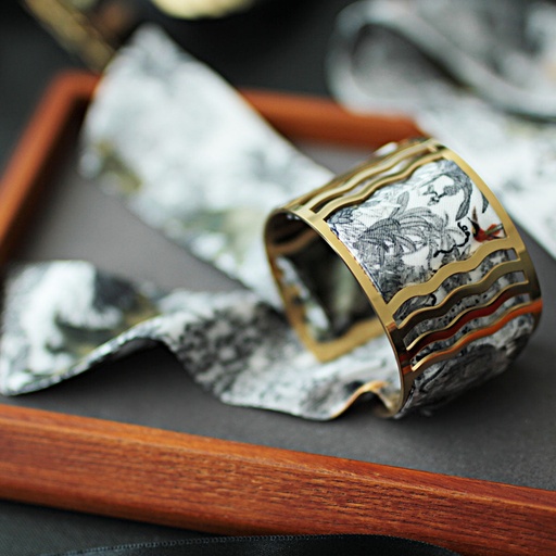 bracelet_manchette_or_&_soie_j1_2.jpg