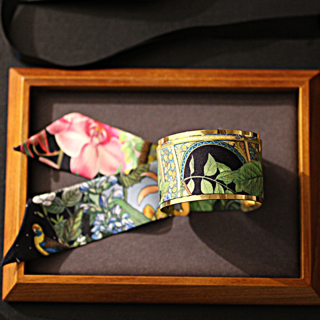 bracelet_manchette_or_&_soie_r8_5.jpg