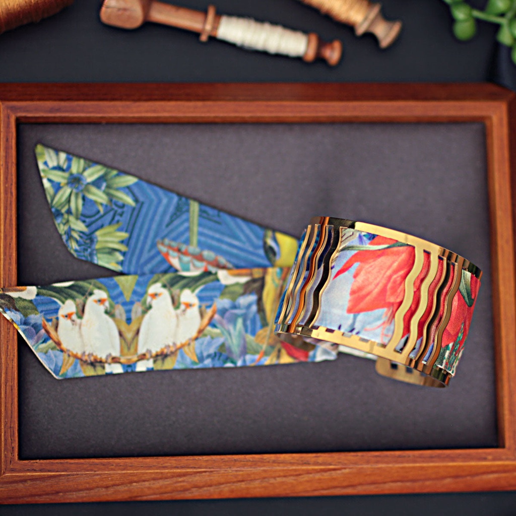 bracelet_manchette_or_&_soie_w12_3.jpg
