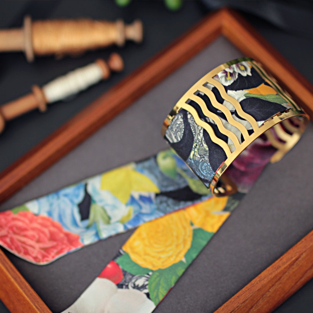 bracelet_manchette_or_&_soie_w4_2.jpg