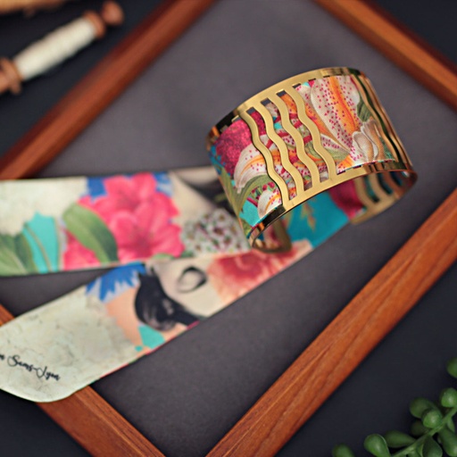 bracelet_manchette_or_&_soie_w7_2.jpg