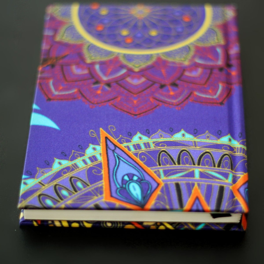 carnet_en_soie_m6_2.jpg