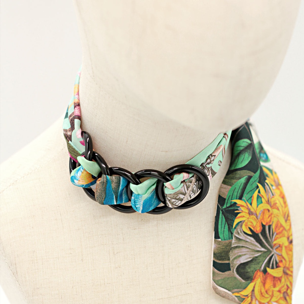 collier_soie_onyx__l6_4.jpg