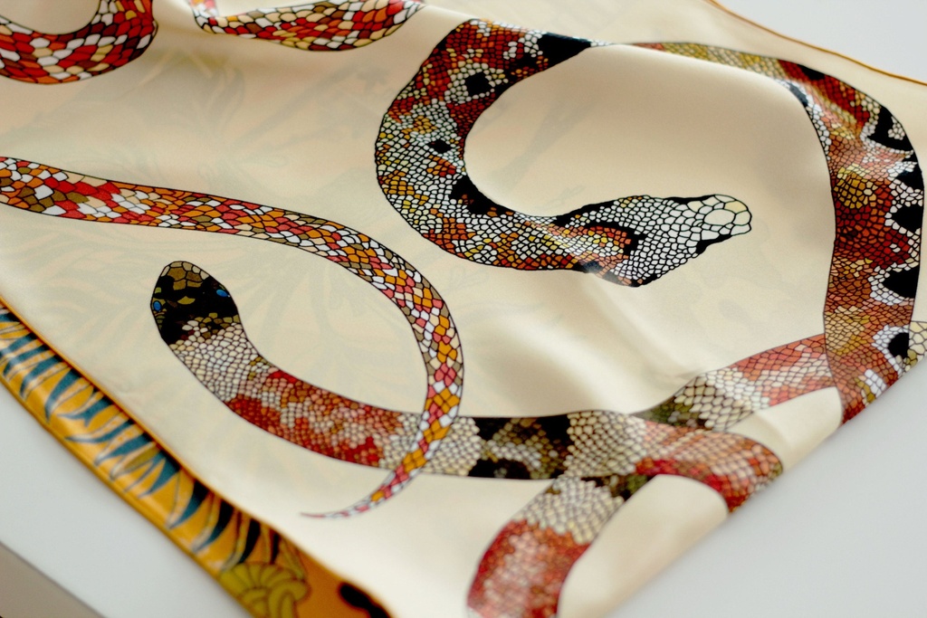 snood_t12_3.jpg