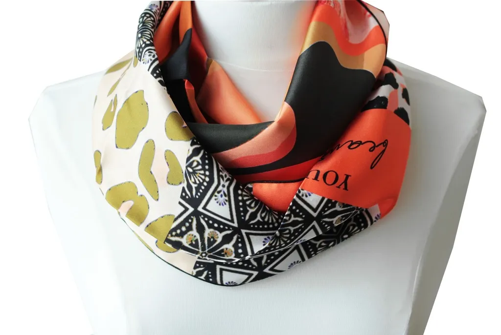 FOULARD SNOOD - E14.webp