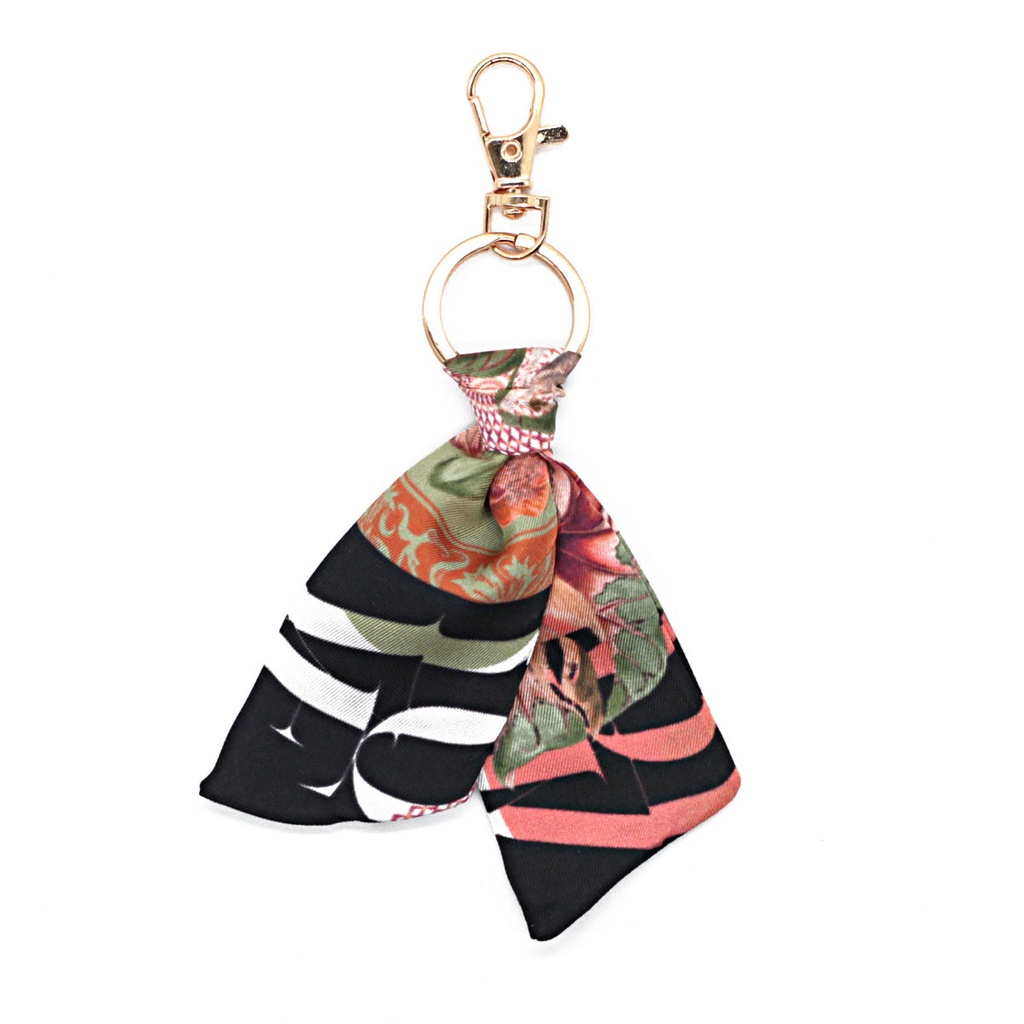 BIJOUX DE SAC EN SOIE - J7