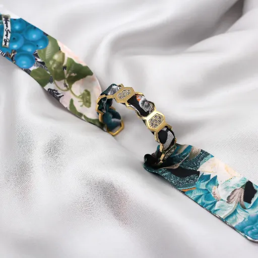 BRACELET ZIRCONIUM OR & SOIE - W5