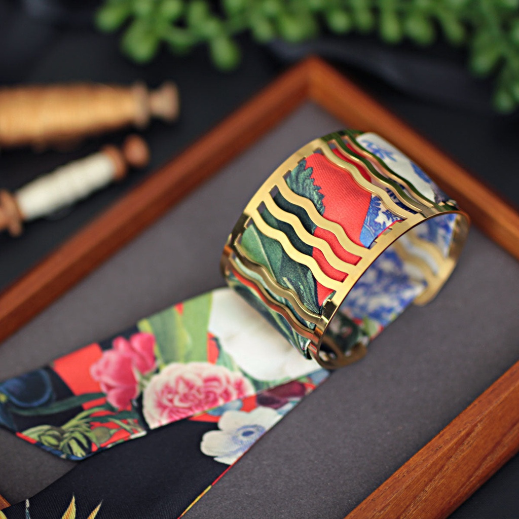 BRACELET MANCHETTE OR & SOIE - W3