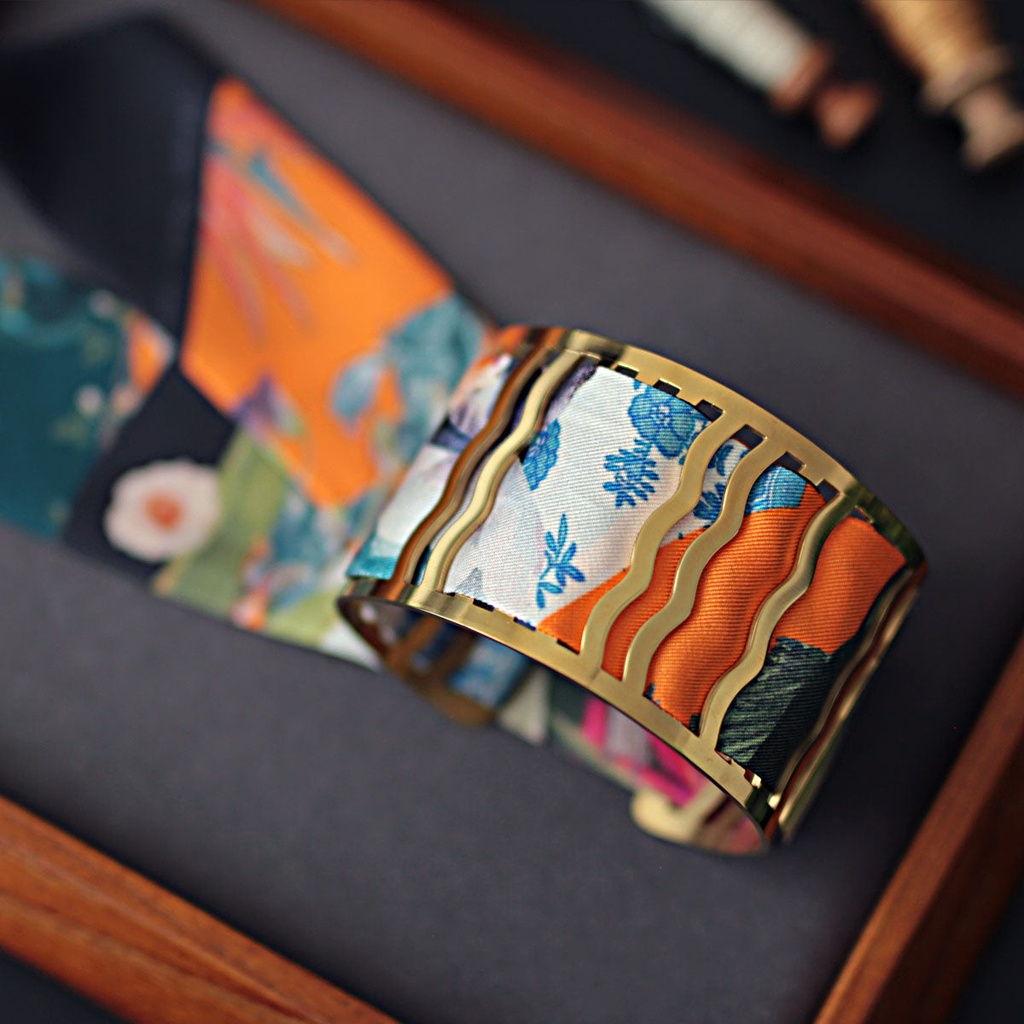 BRACELET MANCHETTE OR & SOIE - W2